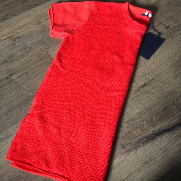 PRADA-AUTHENTIC NWT Red Short Sleeve Sweater - Picture 4 of 16